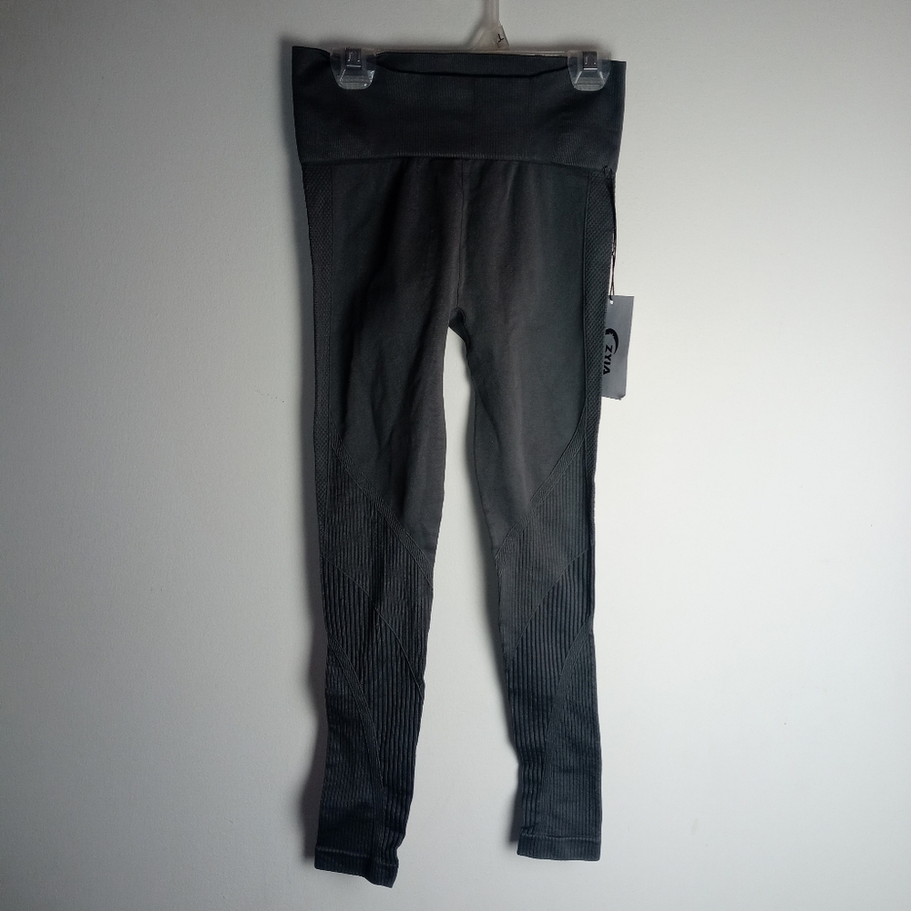 Zyia Active Gray Grid Performance Hi-Rise 7/8 Leggings Size S